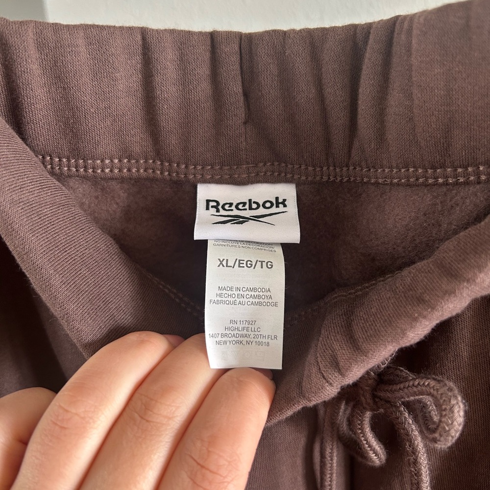 Reebok Set - Picture 7 of 8